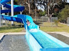 Pines Forest Aquatic Centre