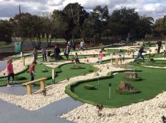 Sandy Mini Golf