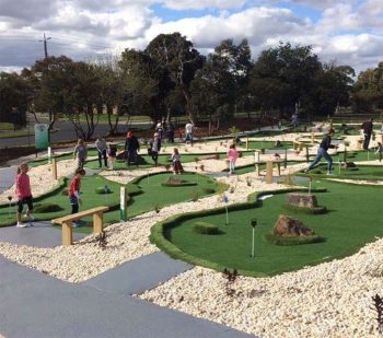 Sandy Mini Golf