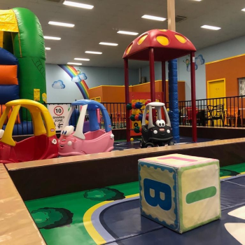 rainbow city play centre