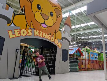 Leo play centre