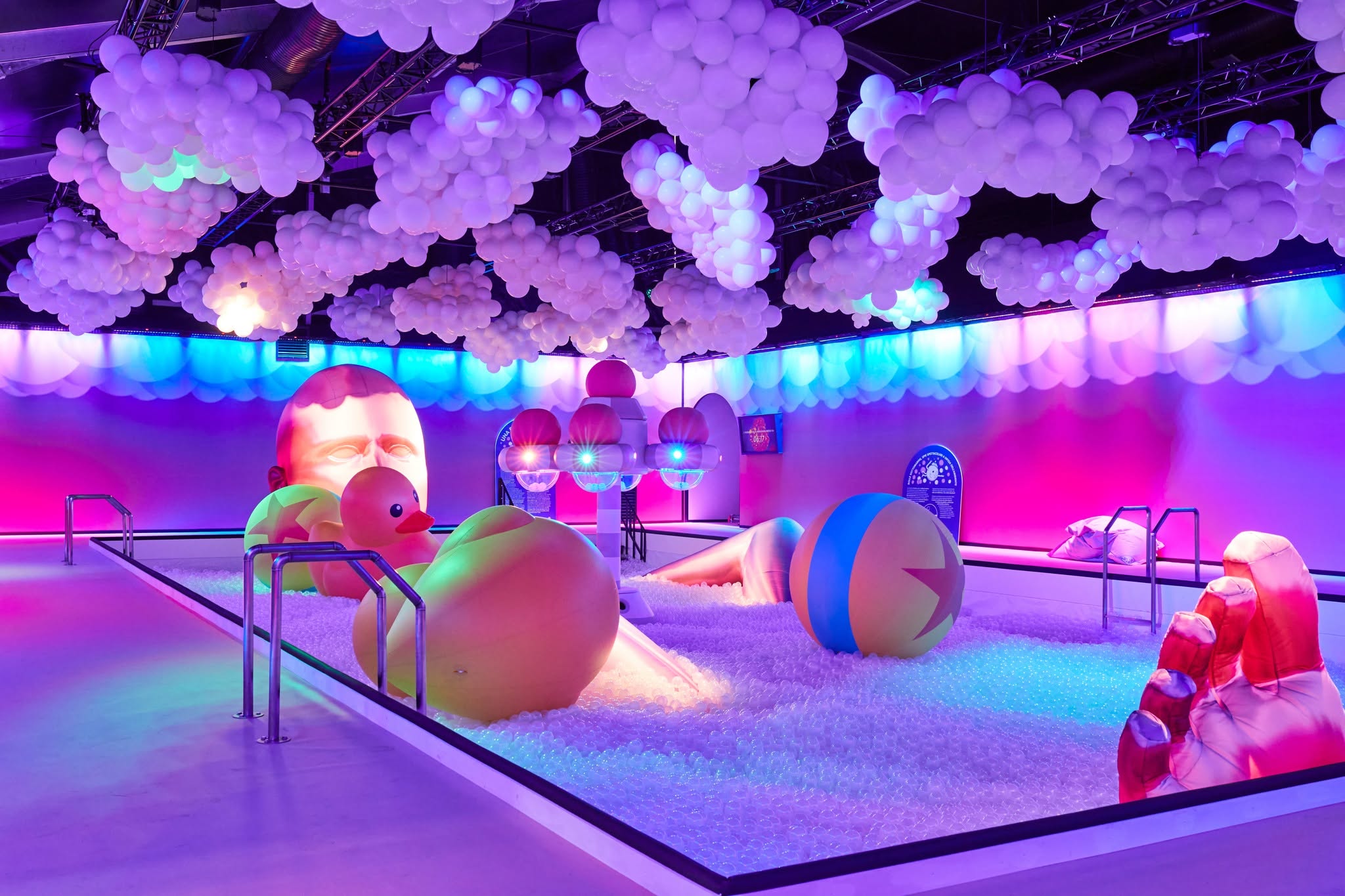 Bubble Planet brunswick