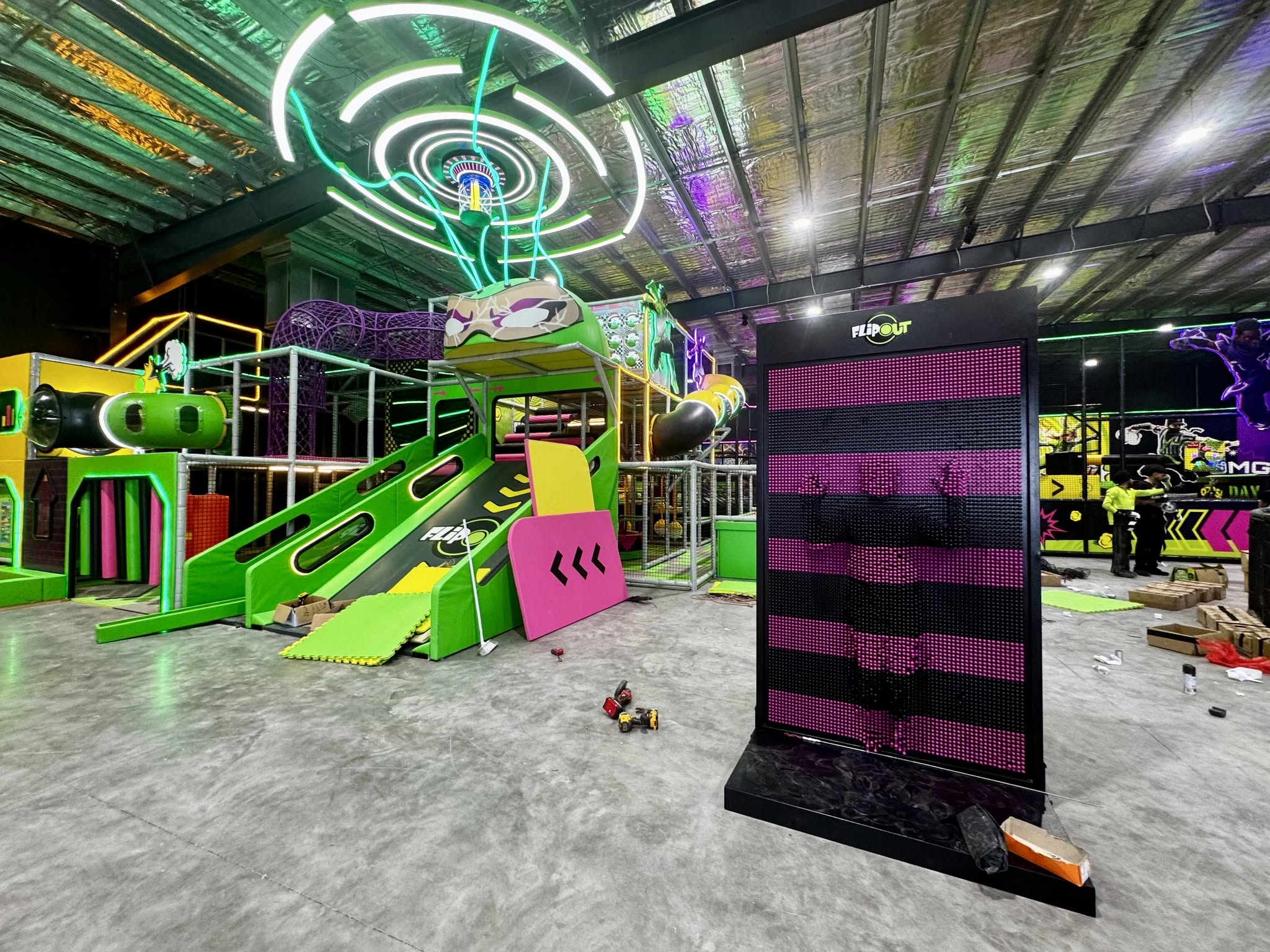 Flip Out Craigieburn playcentre