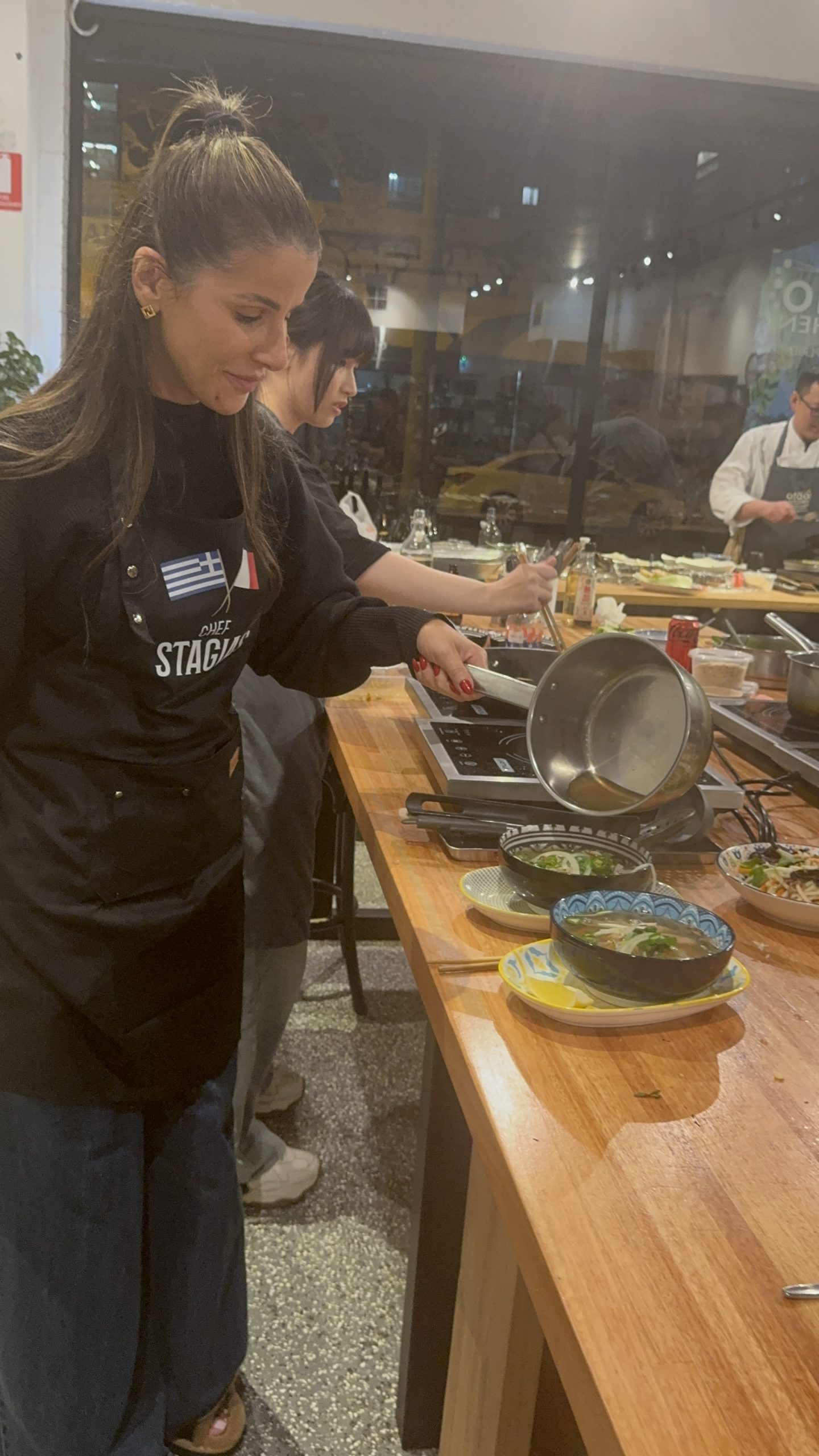 cooking vietnemese broth