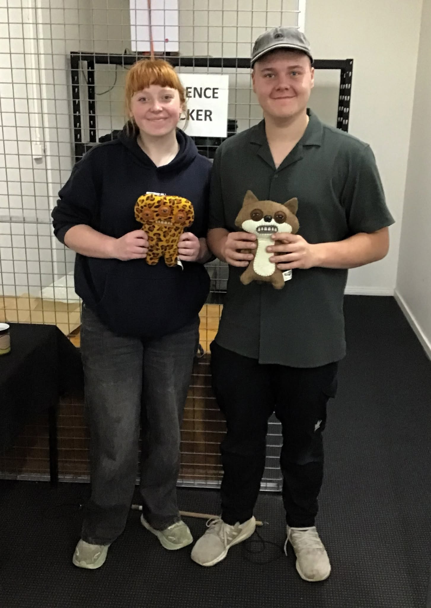 couple on escape hunt