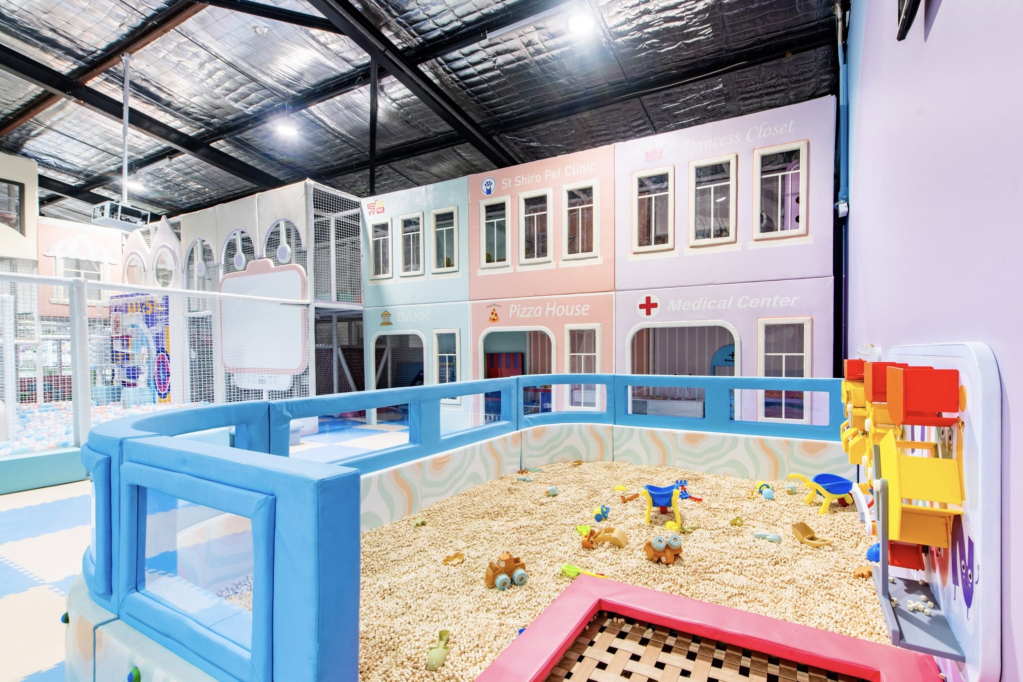 indoor sandpit